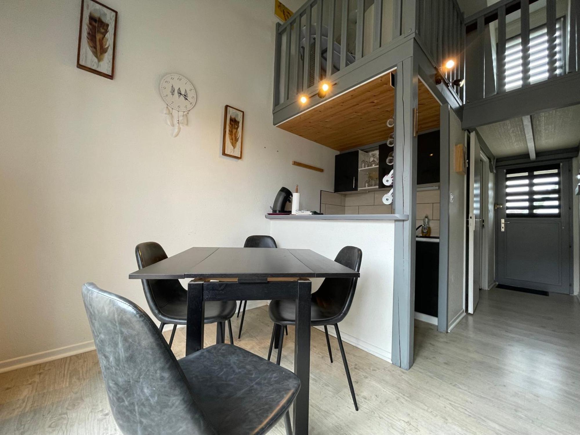 Chez Adeline Villa Camiers Luaran gambar